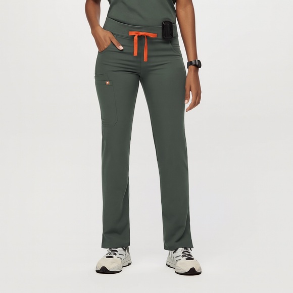 FIGS Scrub Set Small Tall - Picture 2 of 5